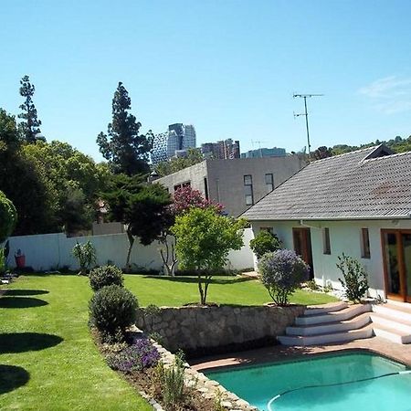 Mizizi House Of Sandton B & B Йоханнесбург Экстерьер фото