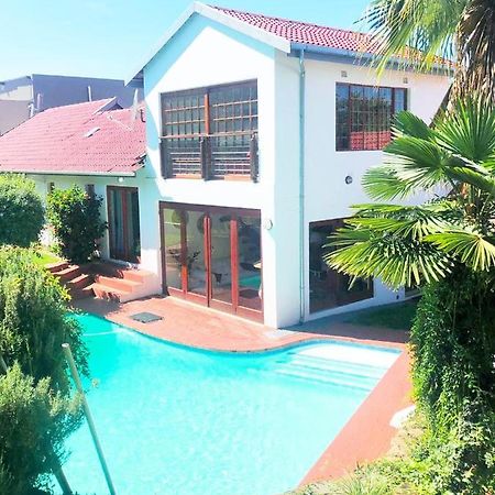 Mizizi House Of Sandton B & B Йоханнесбург Экстерьер фото