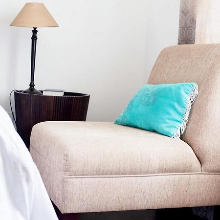 Mizizi House Of Sandton B & B Йоханнесбург Экстерьер фото